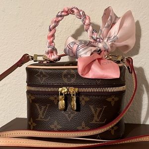 Louis Vuitton nice nano